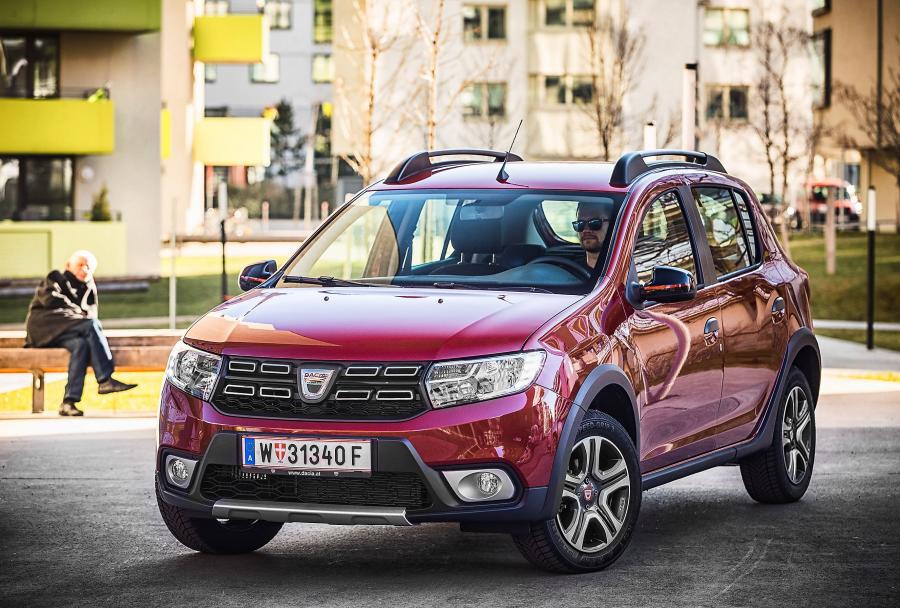  Dacia Sandero Stepway Charisma 2019 года  (фото 9 из 24)